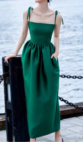 Elegant Emerald Green Midi Dress
