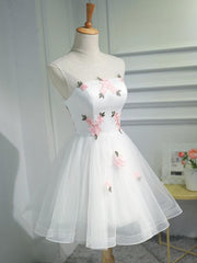 Lovely White Short Party Dress with Flowers