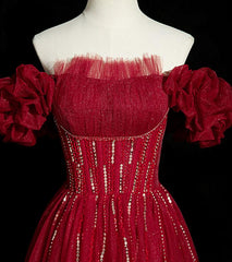 Vestido de fiesta de tul rojo vino con mangas cortas y cuentas
