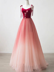 Vestido de fiesta largo de tul rosa con tirantes degradados y corte A