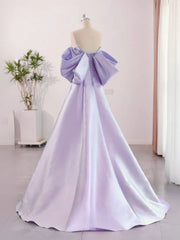Encantador vestido de noche de satén morado con hombros descubiertos