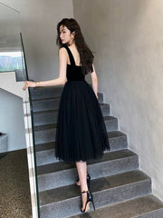 Black Tulle and Velvet Straps Knee Length Homecoming Dress
