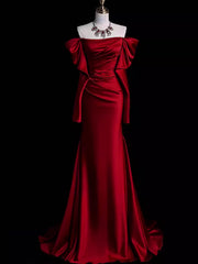 Elegante vestido de noche de sirena de manga larga en color rojo vino