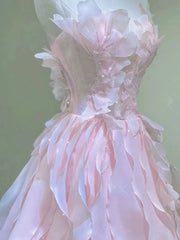 Vestido de fiesta largo de organza en color rosa con escote redondo y corte A
