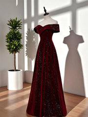 Vestido de fiesta de terciopelo rojo vino con escote en forma de corazón y largo hasta el suelo