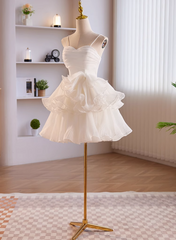 White Tulle Straps Short Graduation Dress