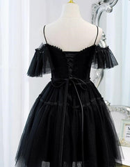 Black Sweetheart Straps Tulle Homecoming Dress