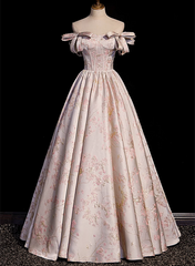 Vestido largo de fiesta floral con hombros descubiertos y estampado rosa