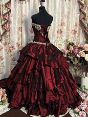 Vestido formal largo de tafetán rojo vino con capas y encaje