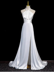 Vestido de novia de sirena con cuello halter y abertura en la pierna de satén blanco