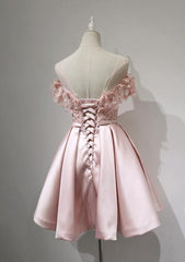 Lindo vestido de fiesta corto de satén rosa
