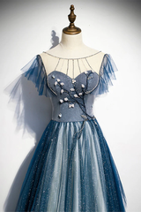 Vestido de fiesta largo de tul azul con cuentas y corte A
