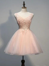 Encantador vestido formal de tul rosa perla