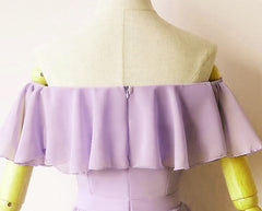 Precioso vestido de fiesta corto de gasa en color morado claro