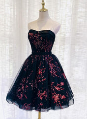 Lovely Black Sweetheart Short Homecoming Dress