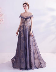 Vestido de fiesta de tul morado brillante con hombros descubiertos y encaje