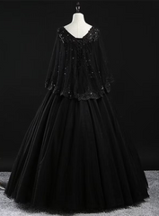 Hermoso vestido de tul con apliques de encaje y cuentas para dulces 16