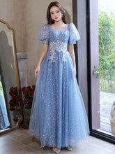 Vestido de fiesta largo de corte A, azul claro, de manga corta y con apliques de encaje