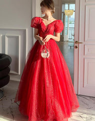 Vestido de fiesta largo de corte A con mangas cortas de tul rojo brillante