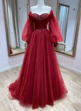 Vestido de fiesta largo de tul rojo vino con mangas abullonadas