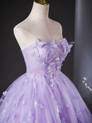 Precioso vestido largo de encaje morado para dulces 16
