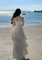 Vestido de noche largo de satén con tirantes blancos y vestido de fiesta
