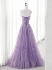 Vestido de fiesta morado claro de tul con flores en forma de A