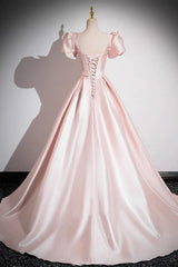 Vestido de fiesta rosa de satén largo con mangas cortas