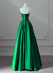 Vestido de fiesta de satén verde con cordones y corte en A hasta el suelo