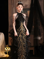 Charming Black Sequins Halter Evening Dress With Lace Applique