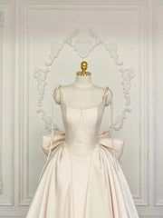 Vestido de fiesta largo con tirantes de satén en forma de A color champán