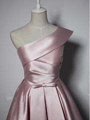 Vestido de fiesta corto de satén rosa hasta la rodilla de moda