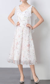 Felda Dazzling V-Neck Sequin Floral Midi Dress