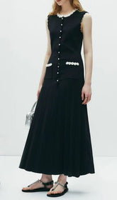 Elegant Black Sleeveless Maxi Dress with Pearl & Floral Beading