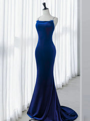 Vestido de fiesta largo de terciopelo sirena azul real sin espalda
