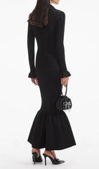 Chic Black Ribbed Knit Fluted Midi Dress