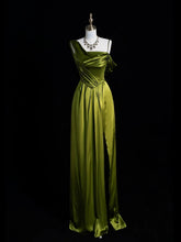 Lovely Green Soft Satin One Shoulder Prom Dress