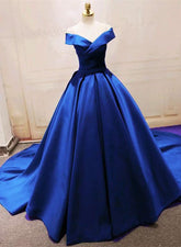 Hermoso vestido de fiesta azul real