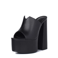 Arden Furtado Peep toe Platform Super high heel Word slippers Extra large size Black Round toe Pull-on Mules