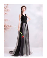 Black V-neckline Lace and Tulle Gradient Long Evening Dress Party Dress