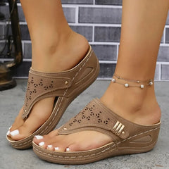 Casual Thick Heel Sandals Hollow out Platform Slippers Pure Color Flip Flops Rubber Bottom Polyurethane Mater