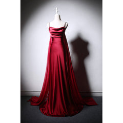 Vestido de fiesta largo de satén suave rojo vino con tirantes largos y corte A