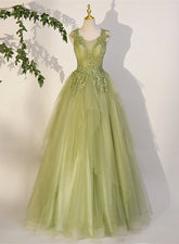 Light Green A-line Tulle with Lace Applique Prom Dress