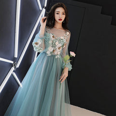 Fashionable Light Green Tulle Long Sleeves Prom Dress