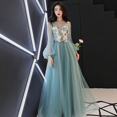 Fashionable Light Green Tulle Long Sleeves Prom Dress