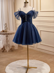 Vestido de fiesta corto de tul azul marino con cuentas