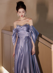 Vestido de fiesta de satén morado claro con cuentas y hombros descubiertos