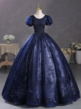 Vestido de fiesta azul marino con escote redondo y mangas cortas