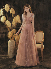 Vestido de fiesta largo de tul con tirantes de color rosa oscuro y encaje