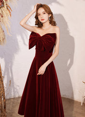 Vestido de fiesta de terciopelo rojo vino hasta la rodilla